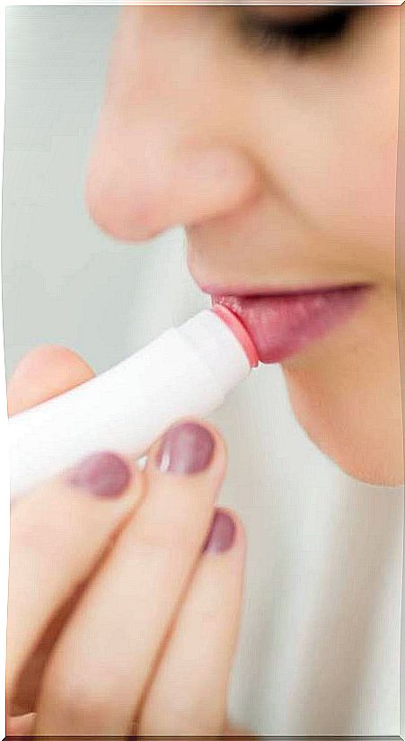 Moisturize-lips