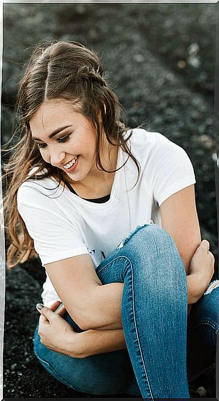 Girl sitting ground